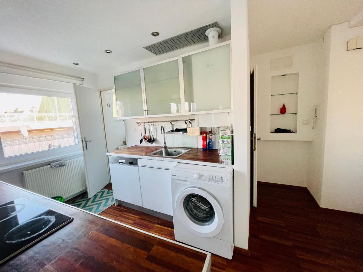 Apartamento Cosy Flat With Huge Terrasse! Long Or Shortterm Viena Exterior foto